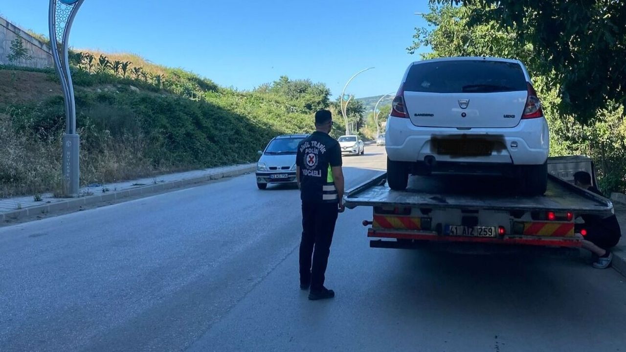 Kocaeli'de Korsan Taşımacılık Yapan Sürücünün Ehliyetine ve Aracına El Konuldu