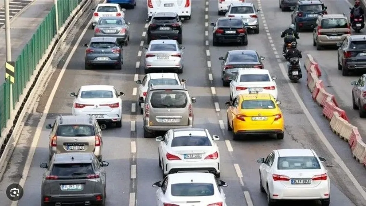 Plaka sisteminde harf sayısı artıyor! Güncel plaka basma bedeli açıklandı