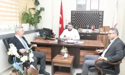 Başkan Ölmez, 14 Mart Tıp Bayramı’nda Sağlık Çalışanlarını Ziyaret Etti