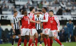Arsenal, Newcastle United deplasmanında 3 puanı son dakikada aldı