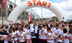 Oyunlar, İkramlar, Madalyalar: Çekmeköy’de Çocuklar Şenlikte Buluştu