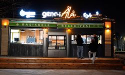 Genc-i Âlâ Kafe’ler, Yazın Başiskele Sahili’nin Vazgeçilmezi Oldu