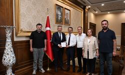 Kocaeli Trabzonlular Derneğinden Vali Aktaş’a Ziyaret