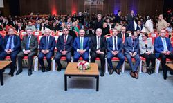 “Siber Güvenlik Artık Bir Tercih Değil”: ETGB Zirvesi’nde Vali Aksoy’dan Vurgulu Mesaj