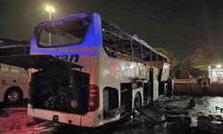 AŞTİ’de otobüs yangını paniği: Varan’a ait araç küle döndü
