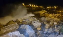 Karadeniz coştu: Dalgalar 8 metreye ulaştı