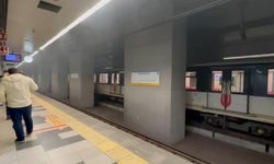 Fren balatalarındaki yangın metro seferini durdurdu