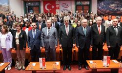 “Mutluluk para değil, ideal sahibi olmaktır”