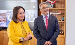 Afrika Turizm Bakanı Patricia de Lille'den THY’ye Ziyaret