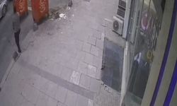 Arnavutköy’de şiddetli rüzgar nedeniyle vatandaşlar zor anlar yaşadı