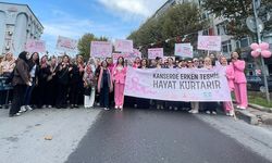 Belediye Başkanı Bahadır motosiklete bindi, meme kanserine dikkat çekti