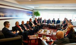 Kartal’da 19 Ekim buluşması: Muhtarlardan Başkan Gökhan Yüksel’e anlamlı ziyaret