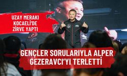 Bu söyleşi çok konuşulur! Türkiye’nin astronotu Kocaeli'de öğrencilerle uzayı keşfetti