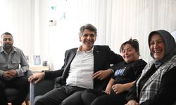 Kartepe’nin gururu Elanur’a Başkan Kocaman’dan sürpriz ziyaret