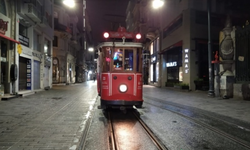 İstiklal Caddesi’nde Nostaljik Tramvayda Yangın Paniği