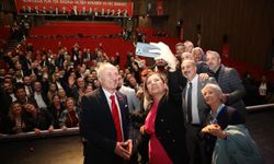 Hürriyet'ten kongre değerlendirmesi