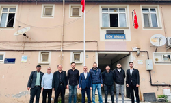 Dilovası Köseler’de Şanlı Bayrak Göndere Çekildi