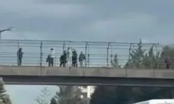 İzmit’te korku dolu anlar: Köprüde intihar girişimi polis tarafından önlendi
