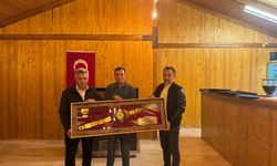 Kandıra Namazgah Güreşleri ağasına altın kemer takdim edildi