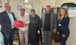 İzmit Belediyesinden Kıbrıs Gazilerine anlamlı vefa ziyareti
