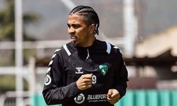 Kocaelisporlu Rivas’tan milli formayla gol sevinci