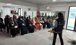 Narkotik polisinden annelere bağımlılıkla mücadele eğitimi