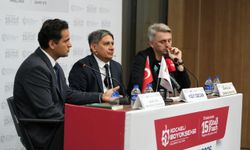 Kocaeli Kitap Fuarı’nda futbol rüzgarı: Orhan Ak anılarını paylaştı