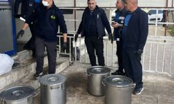 Yemek fabrikasında şok görüntüler! Tarihi geçmiş 2 ton gıda tespit edildi
