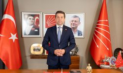 CHP İl Başkanı Bülent Sarı’dan delegelere mesaj: “Hürriyet ve adalet mücadelemizi mutlaka kazanacağız”
