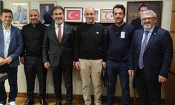 Şehit ailelerinden anlamlı ziyaret: “Yeniden Refah’ın duruşuna güveniyoruz”