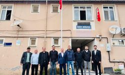 Köseler Mahallesi’nde Şanlı Bayrağımız Göndere Çekildi