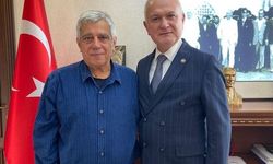 Karamürsel Belediyesi’nde görev değişimi: Orhan Tanış görevlerinden ayrıldı
