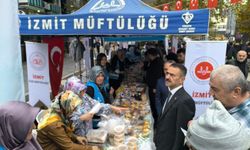 Vali İlhami Aktaş’tan Gazze İçin Kurulan Hayır Çarşısı’na Destek