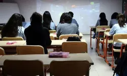 Okullar Ne Zaman Kapanacak, Yaz Tatili Ne Zaman Başlıyor? MEB 2026 Karne Günü Tarihi Belli Oldu!