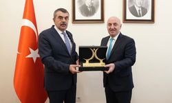 Darıca'ya Dev Eğitim Müjdesi! Başkan Bıyık Ankara'dan 128 Derslik ve Turizm Kampüsüyle Döndü