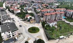 Gölcük’te Ulaşım Konforu Katlanıyor: 2 Bin 300 Metrelik Güzergâhta Hummalı Asfalt Mesaisi