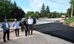 Kartepe’de Büyük Asfalt Seferberliği: 3 Mahallede Yollar Sıcak Asfaltla Yenilendi!