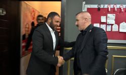 MHP Dilovası’nda Sivil Toplum Çıkarması: Horasanlılar Derneği’nden İlçe Başkanı Turhan’a Ziyaret
