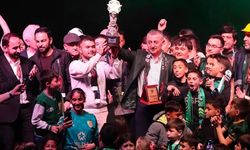 Kocaelispor'un Genç Yıldızı Dünya Sahnesinde Podyuma Çıkıyor!