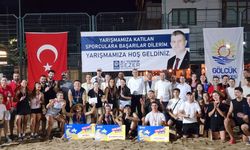 Gölcük'te plaj voleybolunda şampiyonlar belli oldu