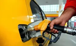 Benzin ve motorine zam gelecek mi? Akaryakıt fiyatları ne kadar oldu?