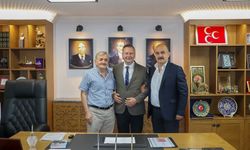 MHP İl Binasında Önemli Buluşma: Emengen’e Destek Veren O Eski Başkanlar Kimler?