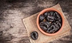 Günde bir avuç tüketmek yetiyor! Hem hücreleri koruyor hem sindirimi düzenliyor
