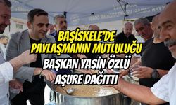 Başiskele'de Başkan Yasin Özlü Barbaros Pazarı’nda Aşure Dağıttı!