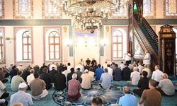 Kocaeli'de tüm camilerde 15 Temmuz duası
