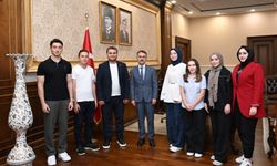 Genç Proje Yazarları Derneği’nden Kocaeli Valisi İlhami Aktaş’a Ziyaret