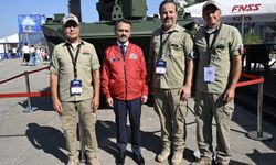 Vali Aktaş’tan TEKNOFEST Mavi Vatan’daki FNSS Standına Ziyaret