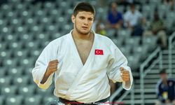Tahir Büyükakın'dan İbrahim Tataroğlu'na Tebrik Mesajı: Altın Madalya Gururu!