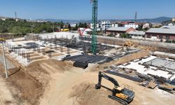 Gölcük'te Dev Spor Kompleksi İnşaatı Hızla Yükseliyor