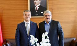 İzmit Belediyesi Başkan Vekili Lütfü Obuz’dan KOTO Başkanı Necmi Bulut’a Ziyaret